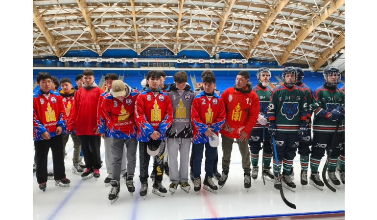 “НӨХӨРЛӨЛИЙН ЭРЧ ХҮЧ 2025” БӨМБӨГТЭЙ ХОККЕЙН ТЭМЦЭЭН ЗОХИОН БАЙГУУЛАГДАВ